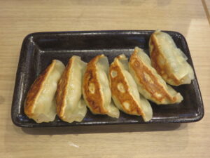 きゃべとん@熟成醤油ラーメン きゃべとん 日野多摩平店（豊田駅）きゃべとん餃子【6個】