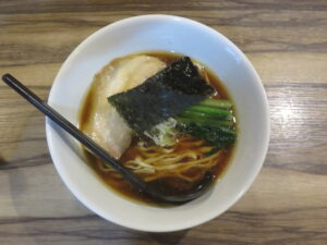 親鶏醤油そば@自家製麺ぼっち（矢向駅）ビジュアル：トップ