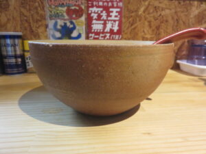 エビ塩ラーメン@ラーメンゴイケヤ（松江駅）ビジュアル：サイド