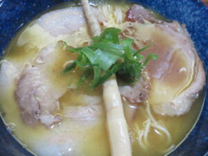 中華そば@天地 AME-TSUCHI（秋津駅）具