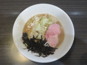 濃厚煮干しラーメン@麺屋 井上（堀切菖蒲園駅）ビジュアル：トップ