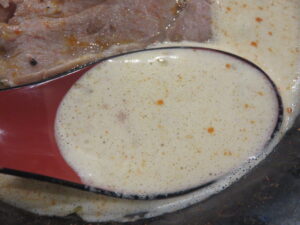 紅ズワイ蟹担担麺@時は蟹なり 築地店（新富町駅）スープ