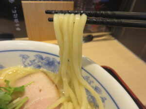 濃厚鶏らーめん（通常）@RAMEN MONDAY ～理科大ラーメンサークル～（野田市駅）麺