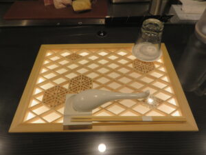 中華そば 醤油@中華そば 炎（京王八王子駅）卓上