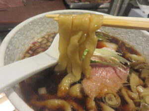 中華そば 醤油@中華そば 炎（京王八王子駅）麺