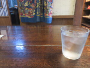 沖縄そば@沖縄そば 楚辺（壺川駅）卓上