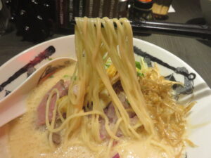 牛骨らー麺@鬼金棒 Lab（神田駅）麺