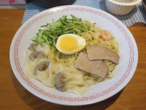 呉冷麺 ワンタン入り@呉冷麺 呉門 神田神保町店（神保町駅）ビジュアル