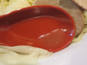 呉冷麺 ワンタン入り@呉冷麺 呉門 神田神保町店（神保町駅）スープ