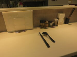 旨辛らぁめん@ナナメ上をゆく（日ノ出町駅）卓上