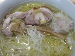 塩ラーメン@麺や 飛鳥くら田（神田駅）具