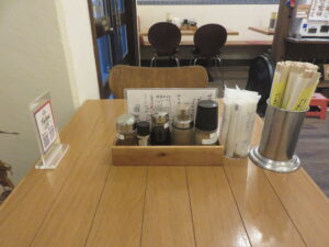 豚そば@ゴールデンユース（沖縄県宮古島市）卓上