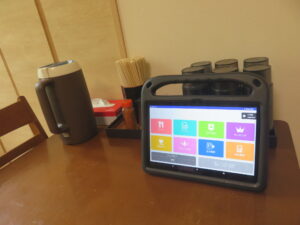 ちぢれ（中）三枚肉そば@にいまそば（沖縄県宮古島市）タブレット