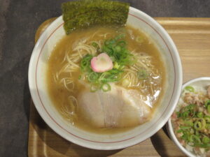 豚骨中華そば@濃厚豚骨中華そば GANPAI(日ノ出町駅)ビジュアル:トップ