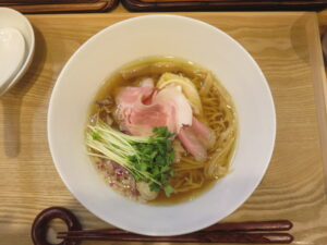昭和らぁ麺@昭和らぁ麺 池袋サンシャイン通り店（池袋駅）ビジュアル：トップ