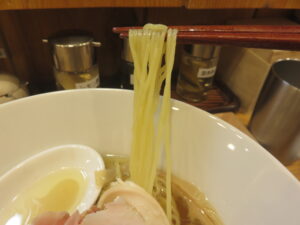 昭和らぁ麺@昭和らぁ麺 池袋サンシャイン通り店（池袋駅）麺