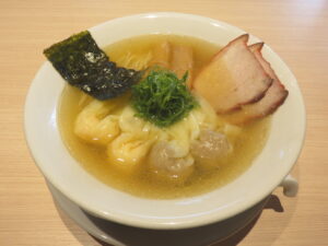 特製ワンタン麺@ワンタン麺専門店 たゆたふ（多治見駅）ビジュアル