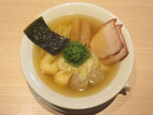 特製ワンタン麺@ワンタン麺専門店 たゆたふ（多治見駅）ビジュアル：トップ