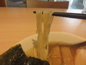 特製ワンタン麺@ワンタン麺専門店 たゆたふ（多治見駅）麺