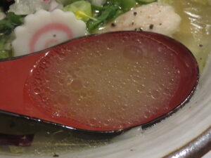 松阪中華そば@中華そば 花紋（三重県松阪市）スープ