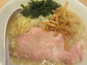 背脂中華そば（多め）@中華そば かけ橋（京急鶴見駅）具