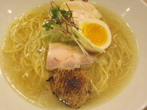 鶏承 軍鶏拉麺@軍鶏拉麺 飛天（人形町駅）具