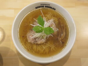 汐ソバ@手作りラーメンの店 RUSTIC NOODLES(愛宕駅)ビジュアル:トップ