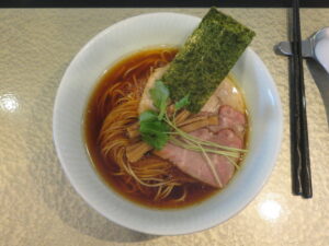 地鶏そば 醤油@麺屋さすけ 本店（掛川市役所前駅）ビジュアル：トップ