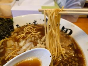 ラーメン@ラーメン家 おさ田(君津駅)麺