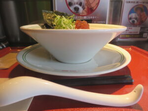 煮干しセブンラーメン 塩@麺類と心 7(恵我ノ荘駅)ビジュアル:サイド