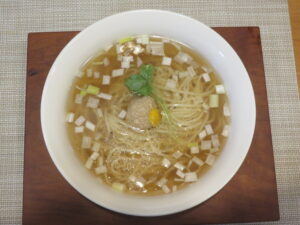 鴨ラーメン 白しょうゆ仕立て 1玉@麺屋 さくら(住吉町駅)ビジュアル:トップ