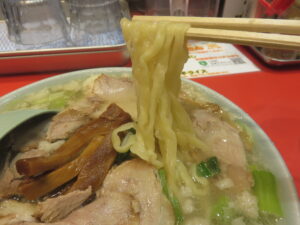 ねぎとんラーメン@ラーメン ねぎとん（平井駅）麺