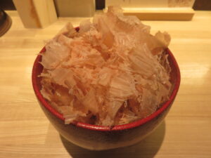 芳醇トリュフだし塩そば@節丸(新宿駅)具:鰹節