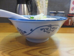 熟成味噌ラーメン@麺屋 樹（野田市駅）ビジュアル：サイド