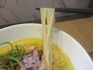 中華そば 塩@noodle house 11（幕張本郷駅）麺