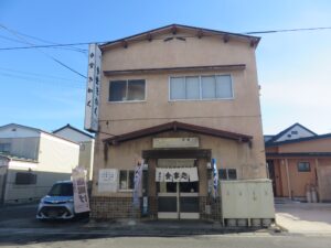 サバだしラーメン@食堂きかく（宮城県石巻市）外観