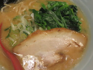 豚骨醤油ラーメン@横浜家系ラーメン よこ家（沼部駅）具