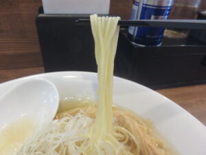 中華そば(塩)@中華そば みずち(新座駅)麺