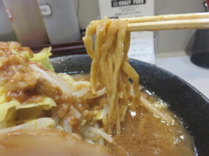 ラーメン小150g@CRAZY PORK(神保町駅)麺
