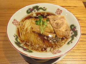 醤油ラーメン@中華蕎麦 国領大門(国領駅)ビジュアル
