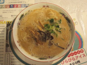 豚骨ラーメン@国際秘羊館（渋谷駅）ビジュアル：トップ