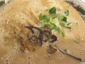 豚骨ラーメン@国際秘羊館（渋谷駅）具