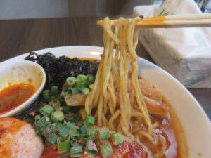 濃厚海老味噌らーめん@MAZE TOKYO（築地市場駅）麺