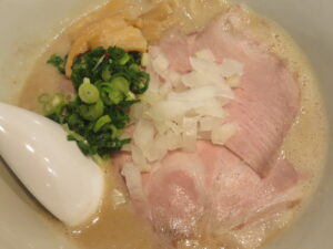 鶏白湯しょうゆらーめん@鶏之諺 TOKYO01(練馬駅)具