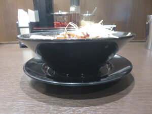 好来ラーメン@好来ラーメン(東京駅)ビジュアル:サイド