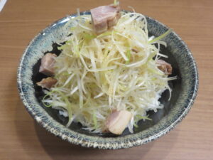 煮干鰹ラーメン@麺信(入間市駅)ネギ丼