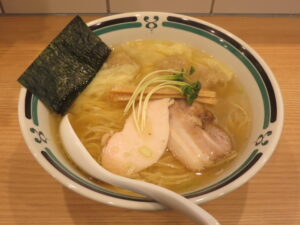 ワンタンしおらーめん@麺屋 喜々（平和島駅）ビジュアル