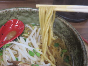 江戸味噌らーめん@味噌らーめん かぐら(戸田公園駅)麺