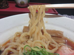 鴨香る鶏醤油らーめん@麺彩RASEN（東長崎駅）麺