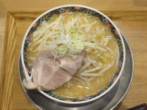 味噌ラーメン チャーシュー有り@食堂ミサ 八潮店（八潮店）ビジュアル：トップ